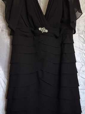 Scarlett Nite Black V-Neck Tiered Evening Dress with Rhinestone Brooch